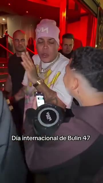 Personalización estética y encuadre rítmico (ejemplo generado con IA)